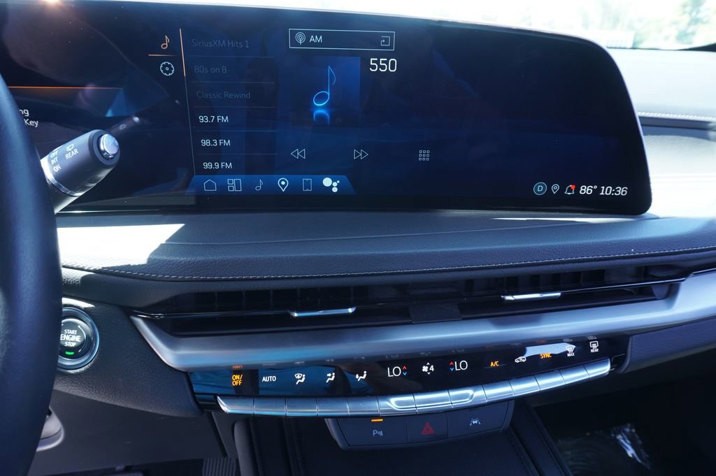 Used 2025 Cadillac XT4 Premium Luxury FWD image 19