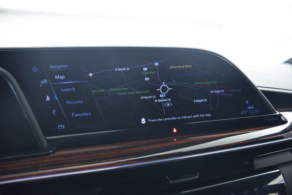 Certified 2023 Cadillac Escalade ESV Premium Luxury image 19