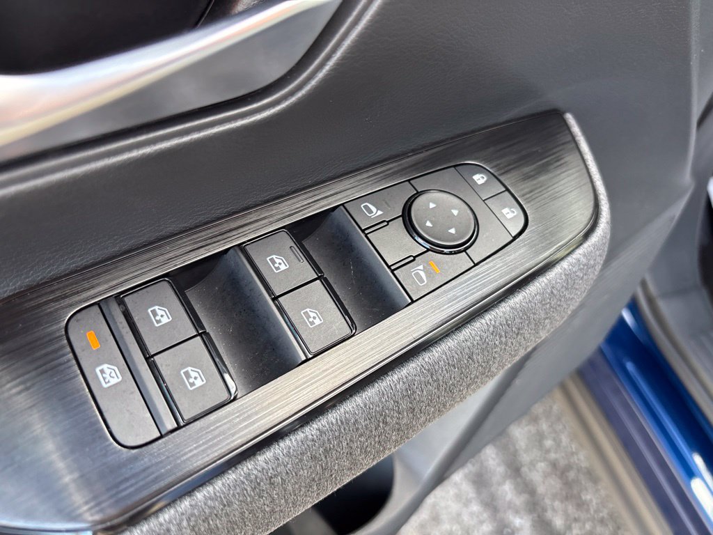 Certified 2026 Nissan Kicks SV w/ Cold Weather Package AWD/4WD image 17