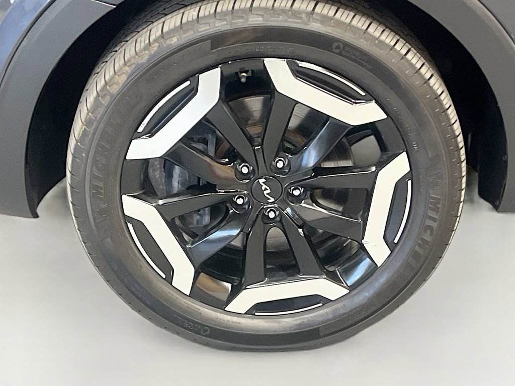 Used 2023 Kia Telluride EX AWD/4WD image 33