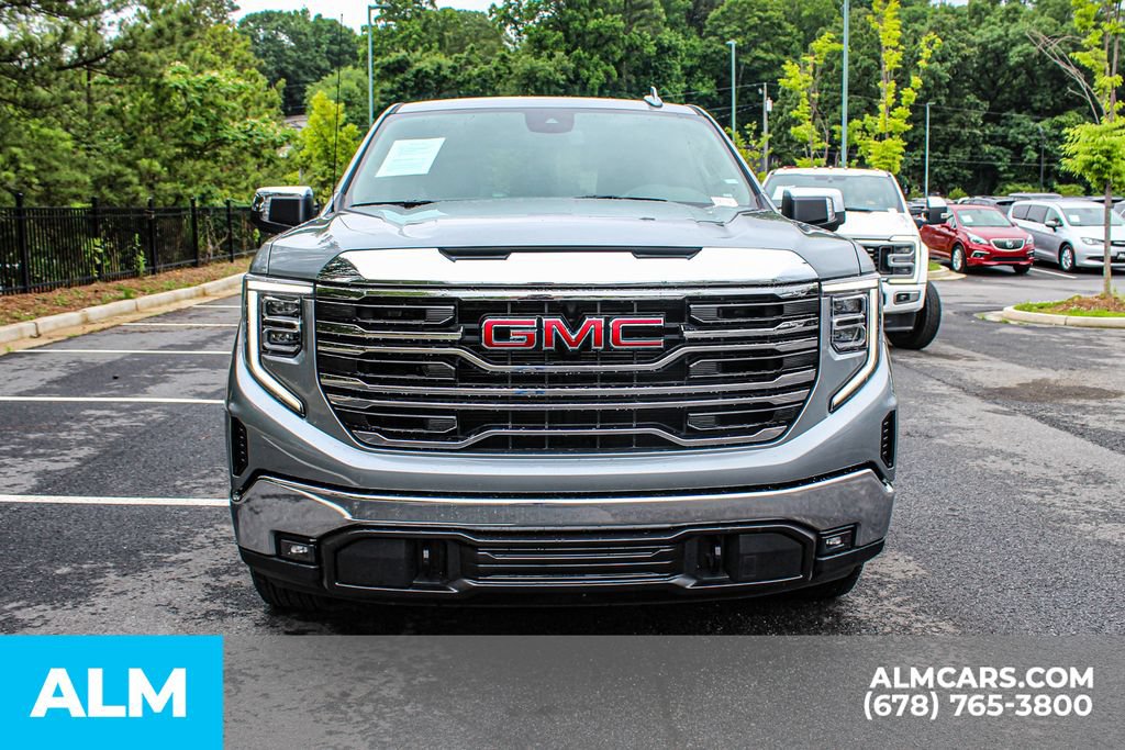 Used 2026 GMC Sierra 1500 SLT RWD image 9