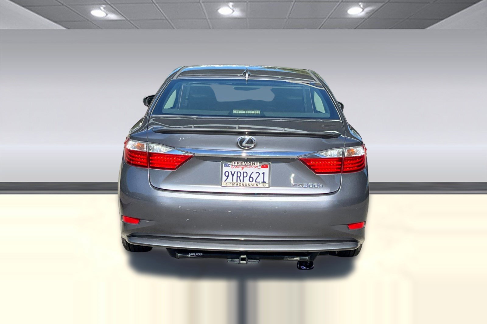 Used 2015 Lexus ES 300h w/ Navigation System Package FWD image 5