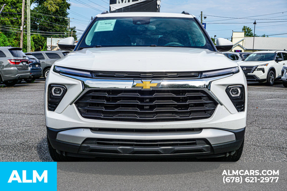 Used 2024 Chevrolet TrailBlazer LT FWD image 9