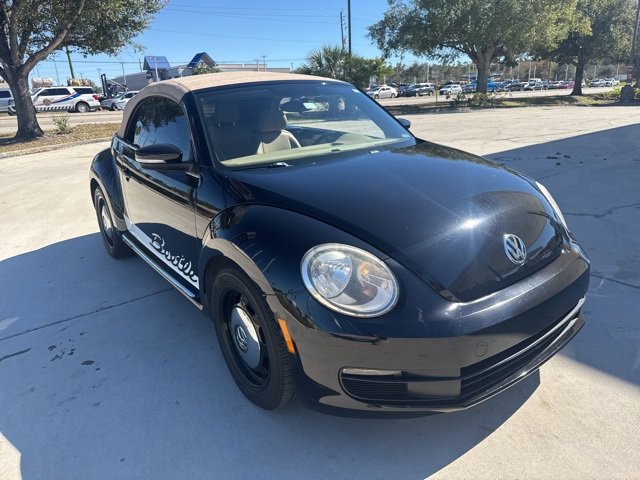 Used 2014 Volkswagen Beetle 2.5 image 2