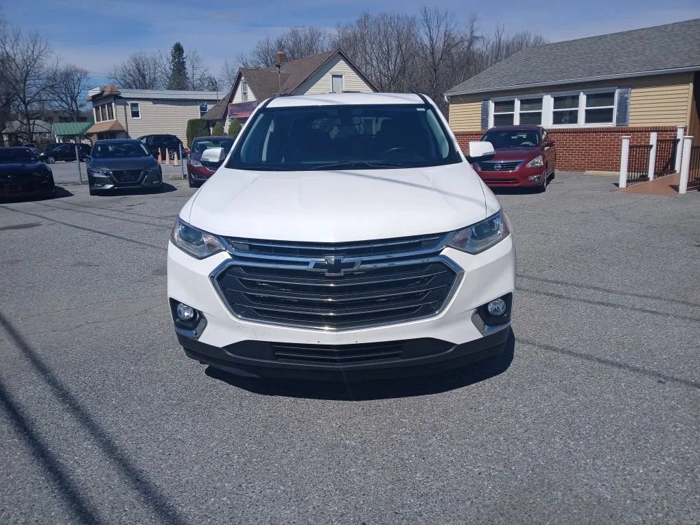 Used 2018 Chevrolet Traverse LT AWD/4WD image 2
