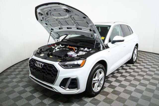 Used 2023 Audi Q5 e Premium Plus w/ Premium Plus Package image 33