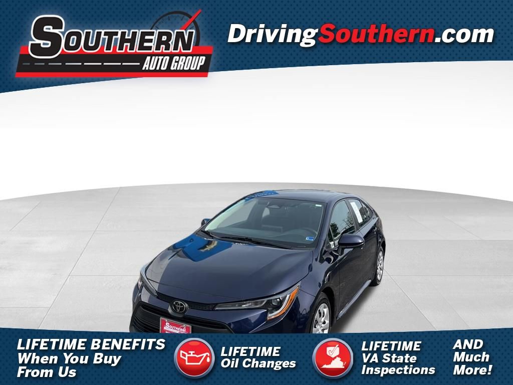 Used 2024 Toyota Corolla LE FWD image 1
