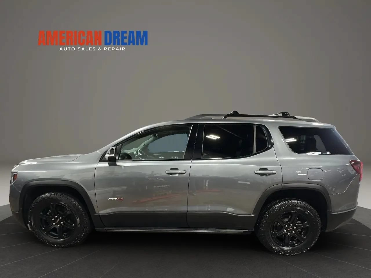 Used 2021 GMC Acadia AT4 w/ LPO, 'HIT The Road' Package AWD/4WD image 2
