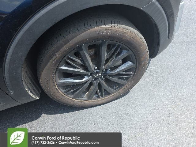 Used 2020 Kia Telluride SX w/ SX Prestige Package AWD/4WD image 4