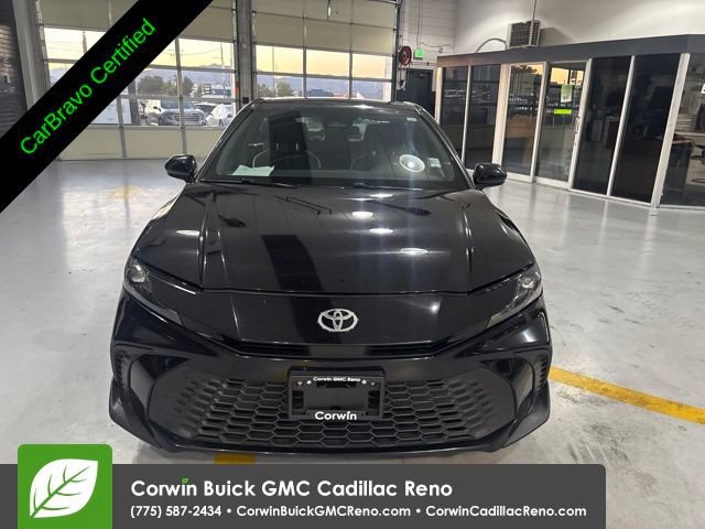 Used 2025 Toyota Camry SE FWD image 2