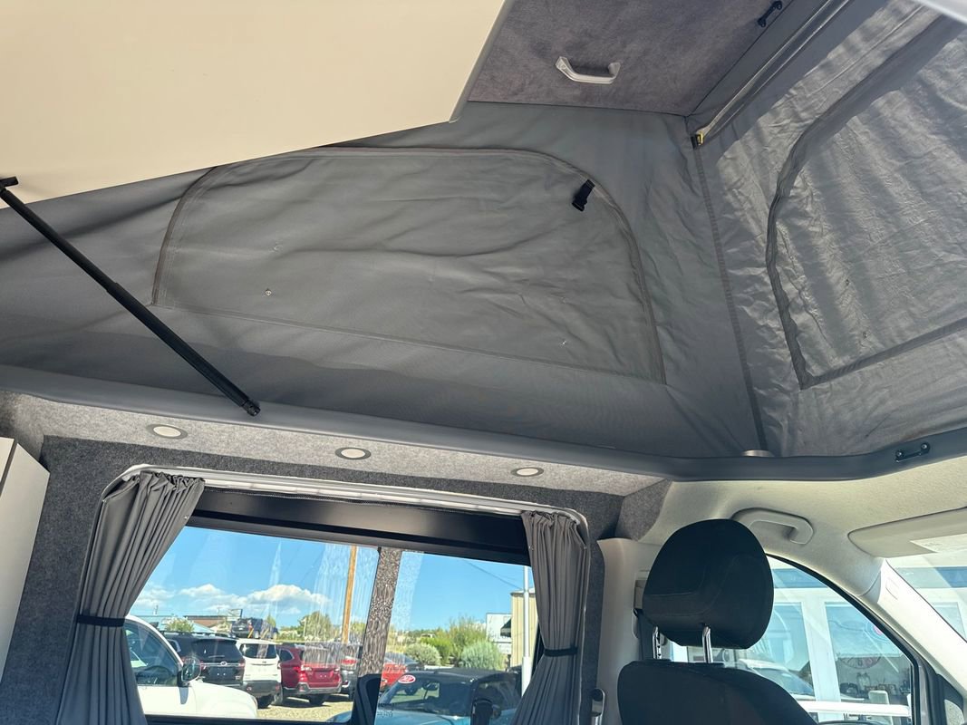 Used 2022 Mercedes-Benz Metris image 10