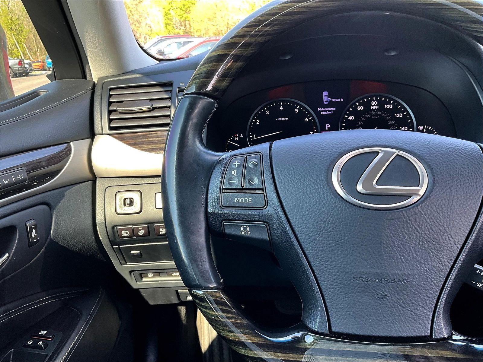 Used 2017 Lexus LS 460 AWD w/ Comfort Package image 13
