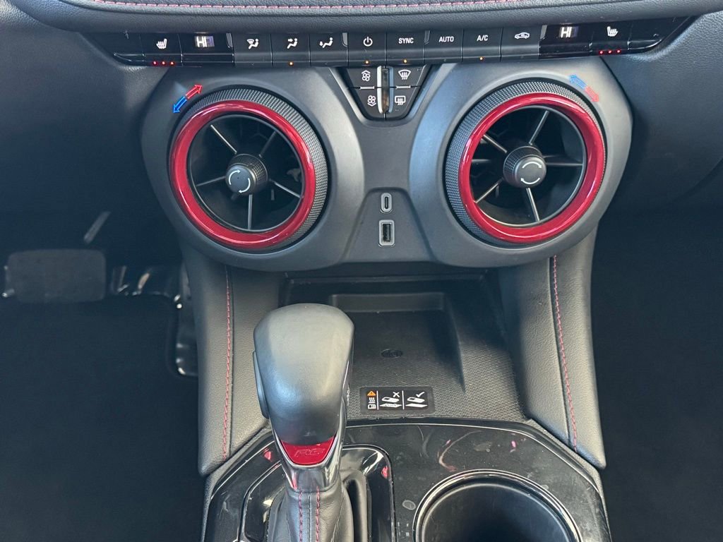 Used 2025 Chevrolet Blazer RS image 31