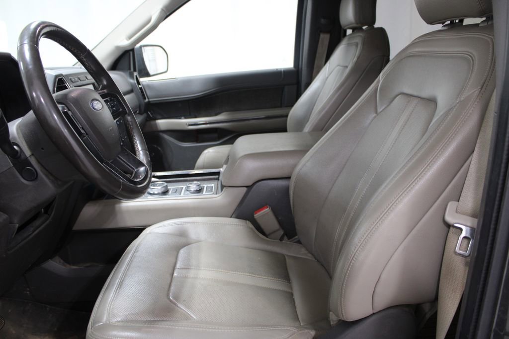 Used 2019 Ford Expedition Max Limited image 33