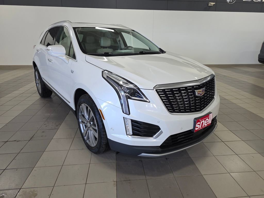 Used 2022 Cadillac XT5 Premium Luxury w/ Technology Package image 7