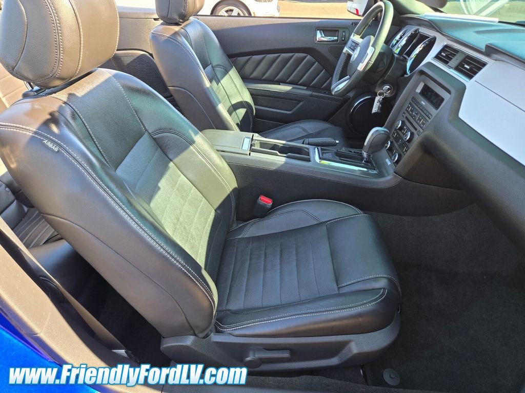 Used 2013 Ford Mustang Premium RWD image 14