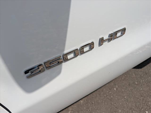 Used 2015 Chevrolet Silverado 3500 W/T AWD/4WD image 10