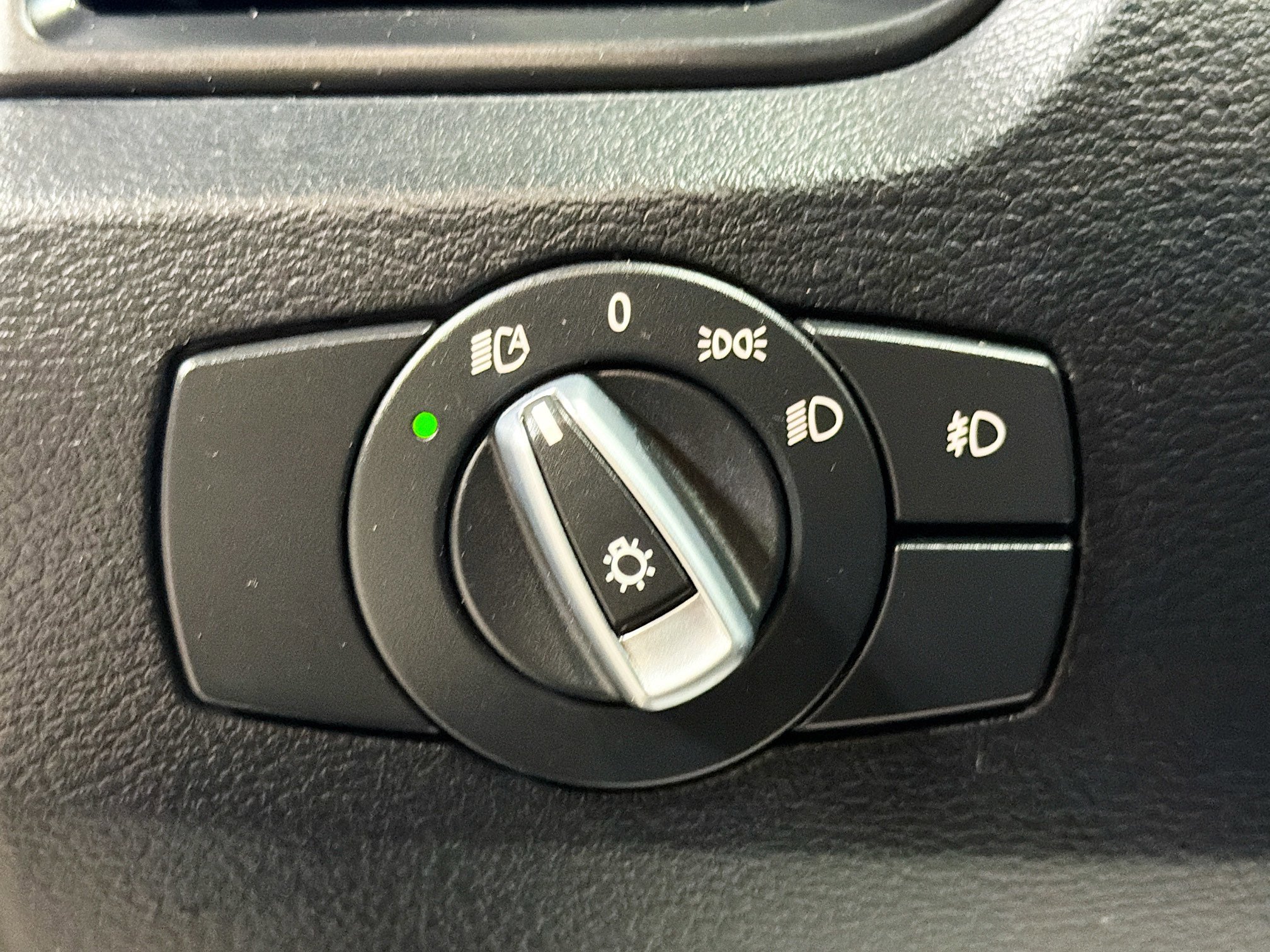 Used 2015 BMW X1 xDrive28i image 32