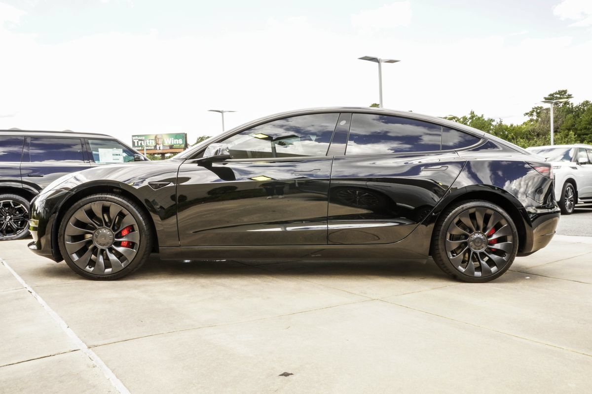 Used 2023 Tesla Model 3 Performance AWD/4WD image 2