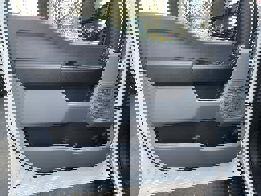 New 2026 Ford F550 4x4 Regular Cab Super Duty image 11