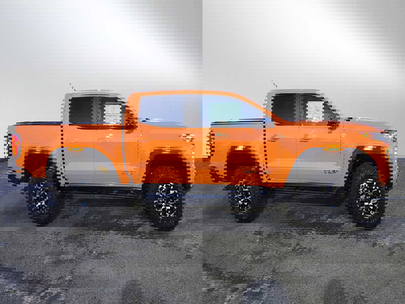 New 2026 GMC Canyon AT4X image 2
