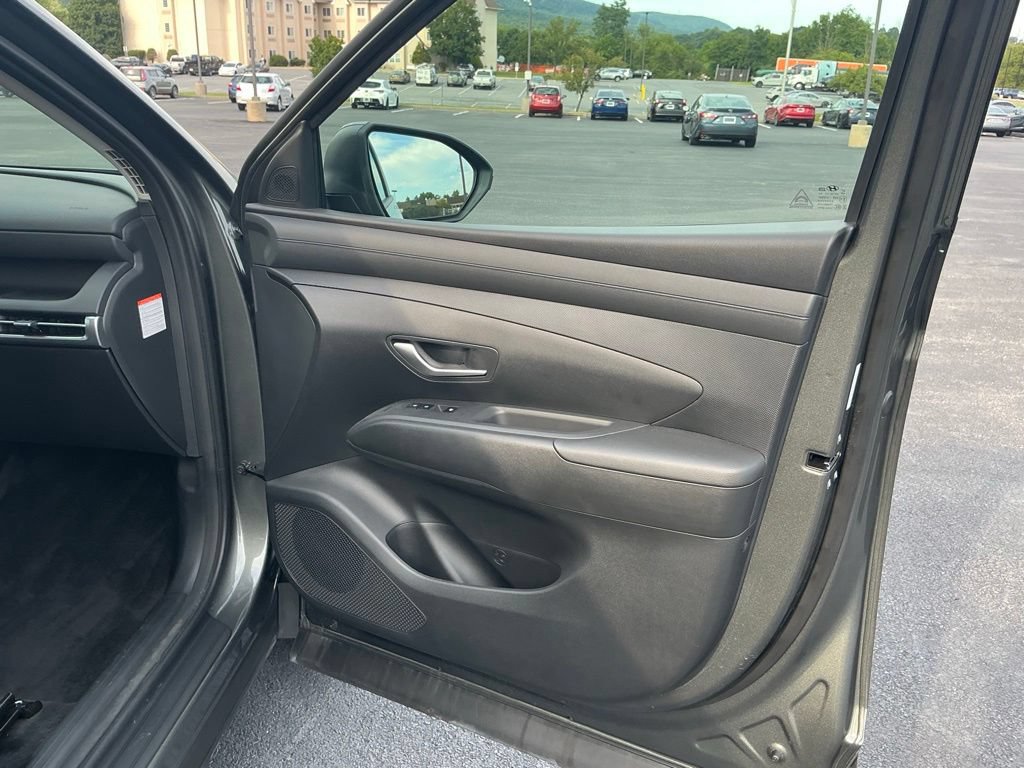 Certified 2025 Hyundai Tucson Blue AWD/4WD image 30