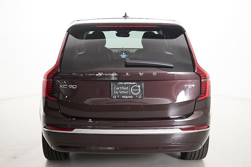 Certified 2025 Volvo XC90 T8 Ultra AWD/4WD image 8