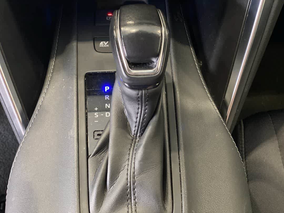 Used 2021 Toyota Venza LE w/ Carpet Mat Package (TMS) AWD/4WD image 22