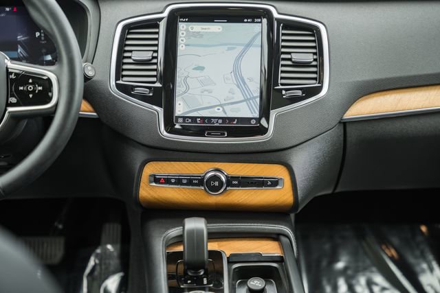 Used 2023 Volvo XC90 B6 Plus w/ Protection Package AWD/4WD image 22