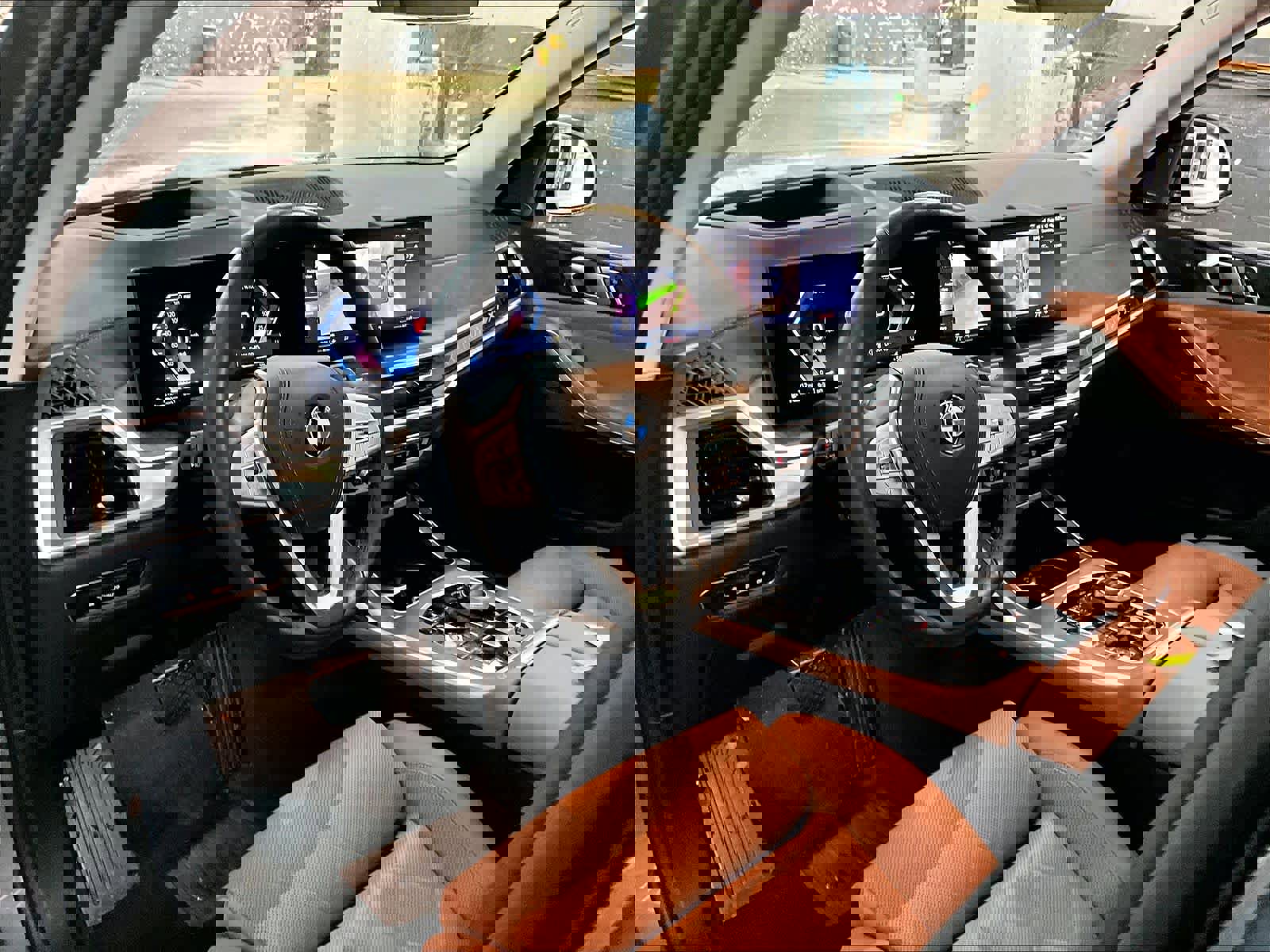 Certified 2024 BMW X7 xDrive40i w/ Premium Package image 15