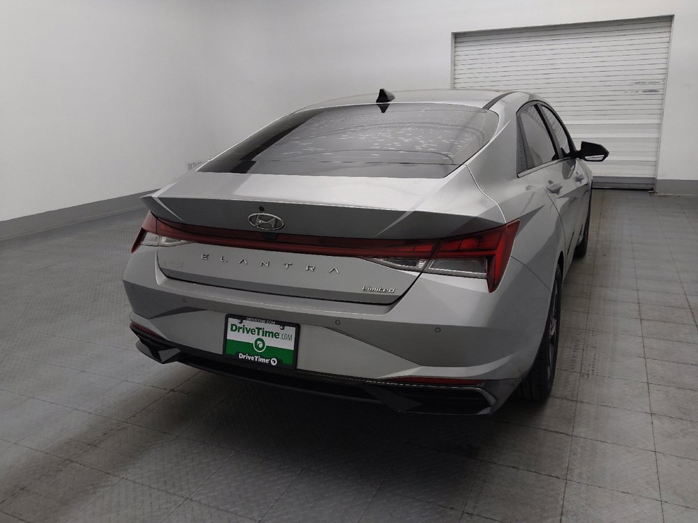 Used 2021 Hyundai Elantra Limited w/ Cargo Package FWD image 7