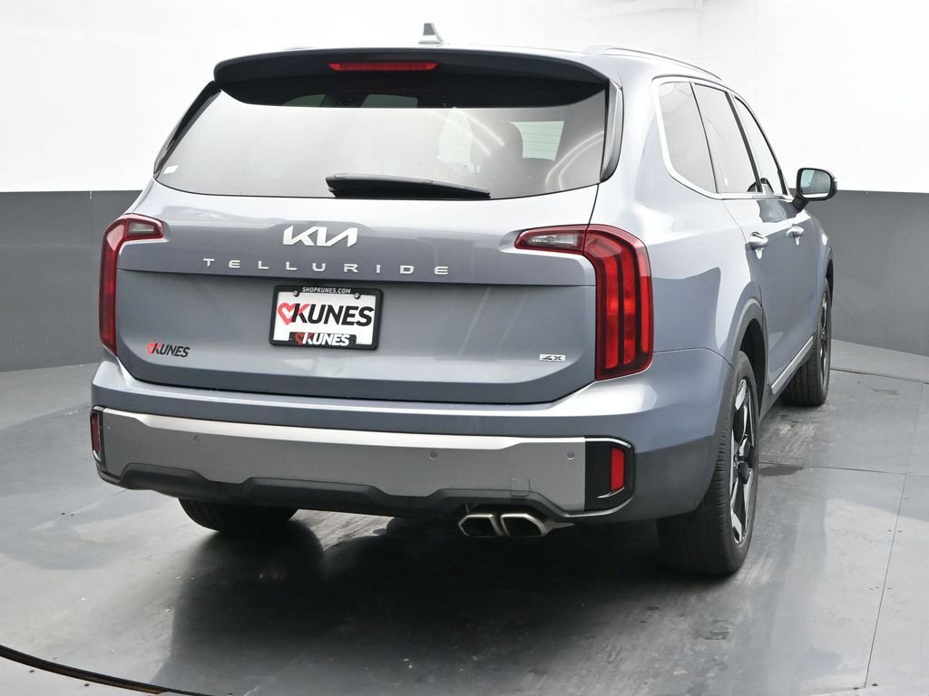 Used 2025 Kia Telluride S AWD/4WD image 10