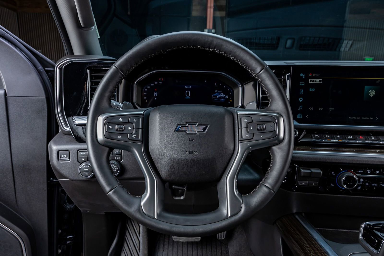 Used 2026 Chevrolet Silverado 1500 LT Trail Boss w/ LT Trail Boss Premium Package AWD/4WD image 19