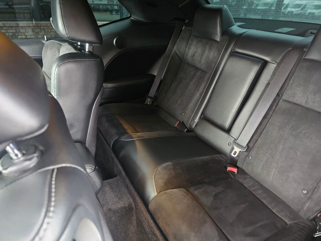 Used 2015 Dodge Challenger R/T Plus image 12