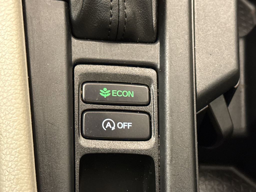 Certified 2024 Honda Accord EX image 27