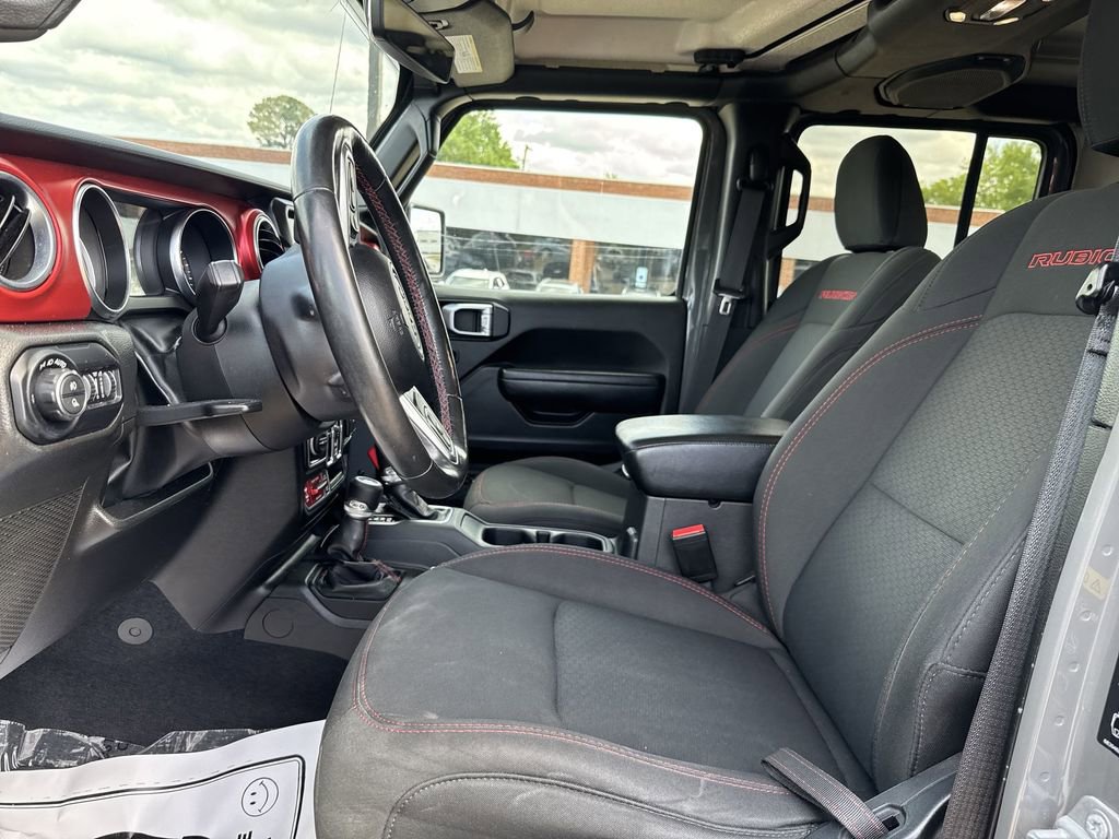 Used 2022 Jeep Gladiator Rubicon w/ Cold Weather Group AWD/4WD image 11