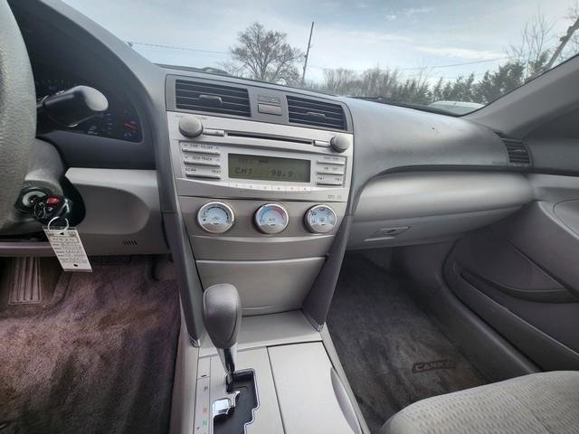 Used 2011 Toyota Camry LE w/ LE Extra-Value Pkg FWD image 14