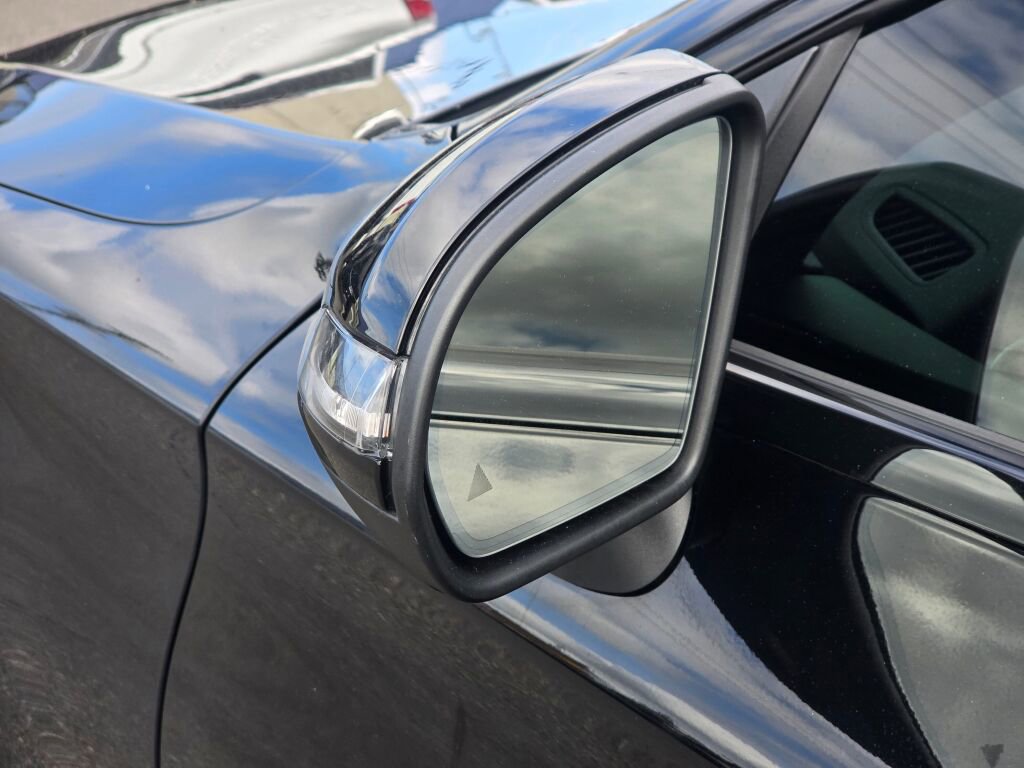 Used 2018 Mercedes-Benz C 300 Coupe w/ Premium Package image 11