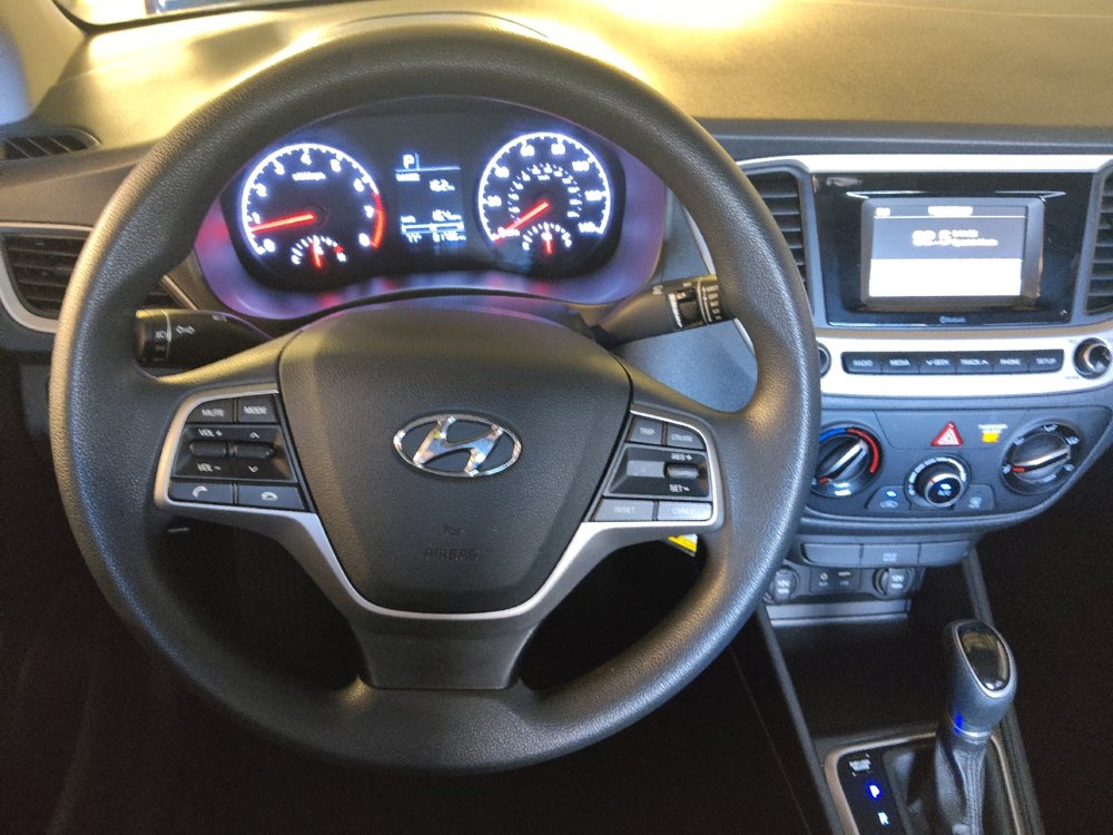 Used 2019 Hyundai Accent SE FWD image 22