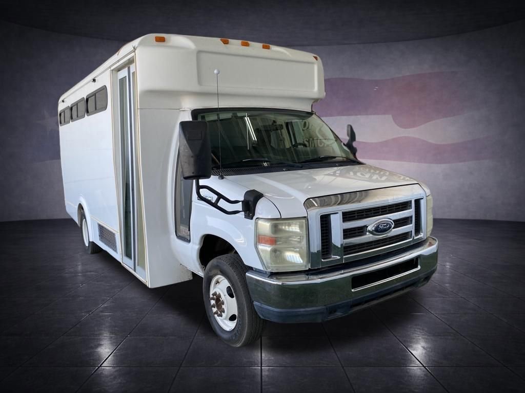 Used 2012 Ford E-450 and Econoline 450 Super Duty w/ Shuttle Bus Prep Pkg image 7