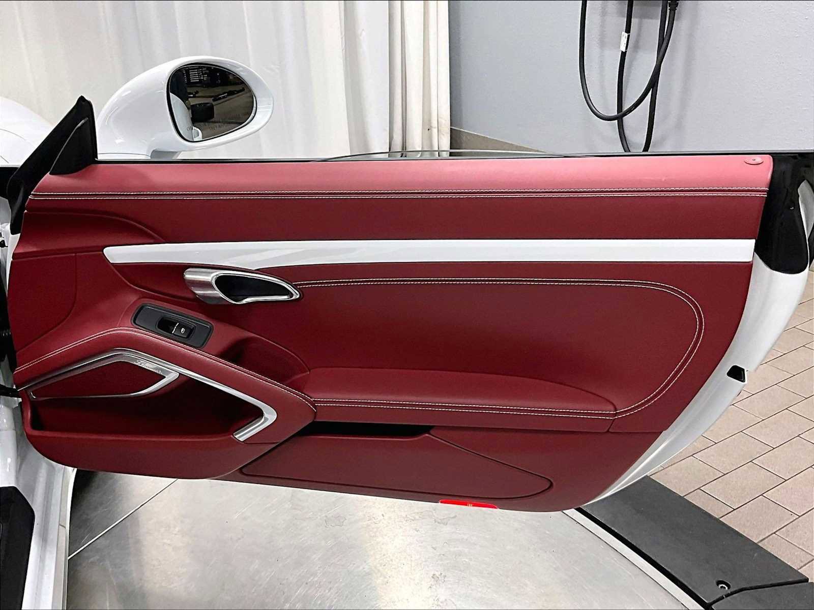 Used 2019 Porsche 911 Turbo S image 28