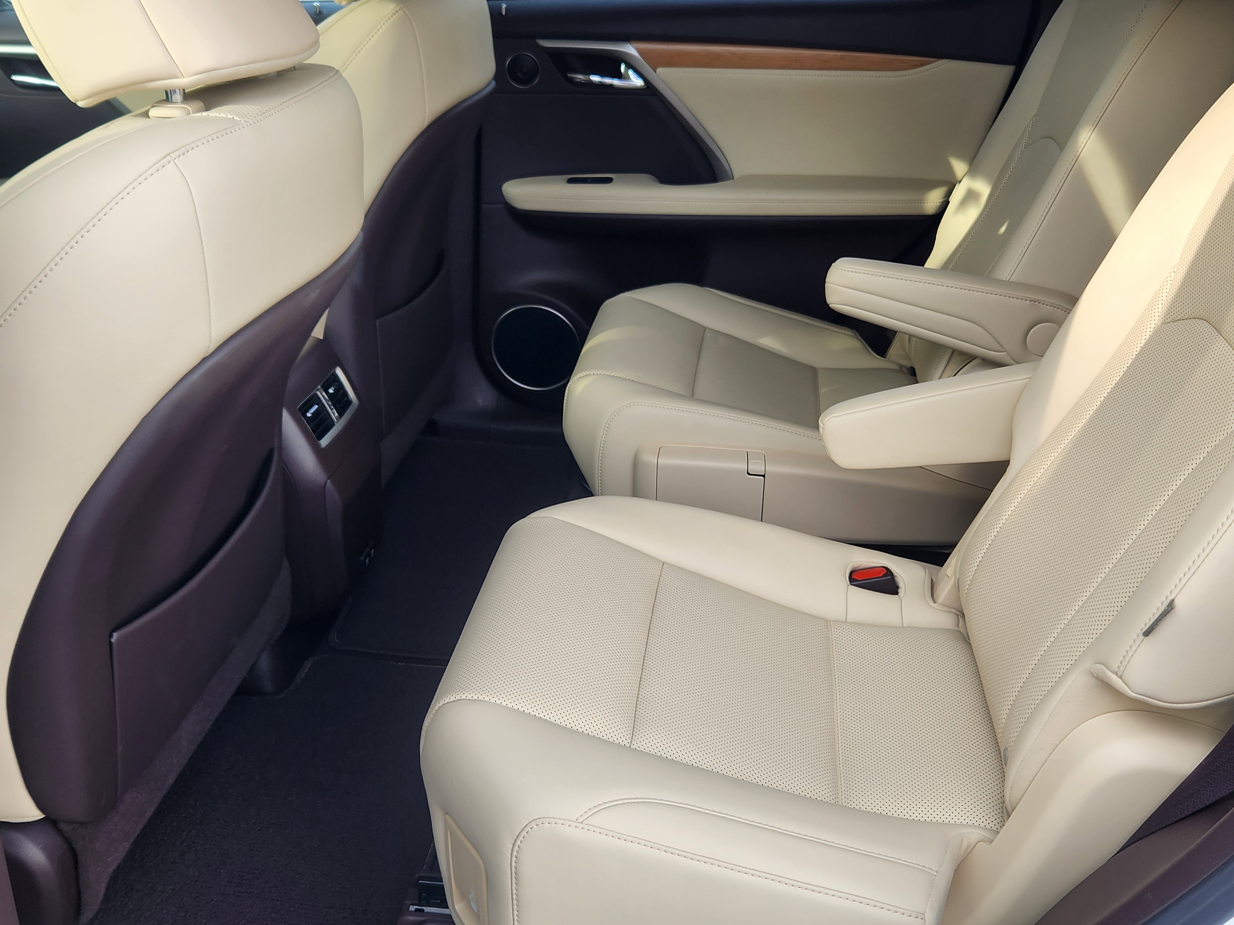 Used 2020 Lexus RX 450hL RX 450hL image 15