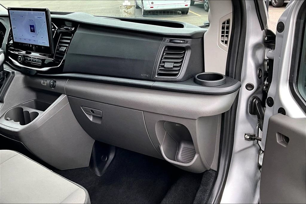 Used 2025 Ford Transit 350 XLT RWD image 15