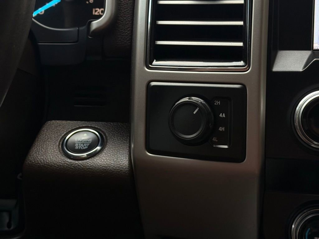 Used 2019 Ford F150 King Ranch w/ Equipment Group 601A Luxury image 19