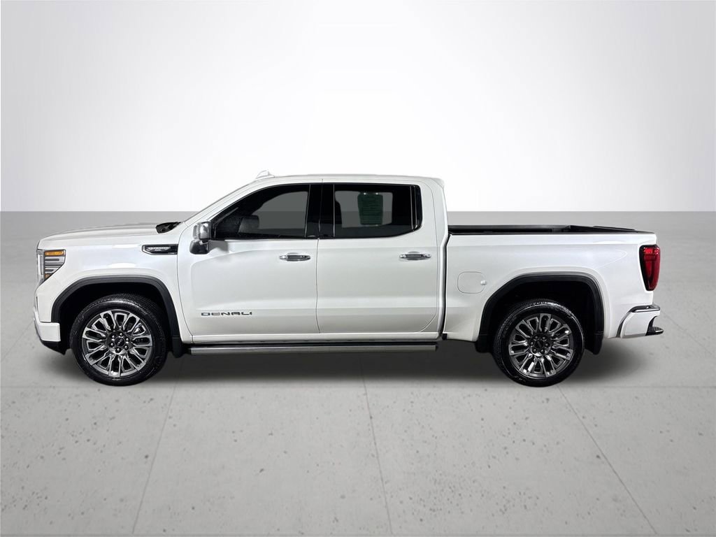 Used 2024 GMC Sierra 1500 Denali Ultimate image 9