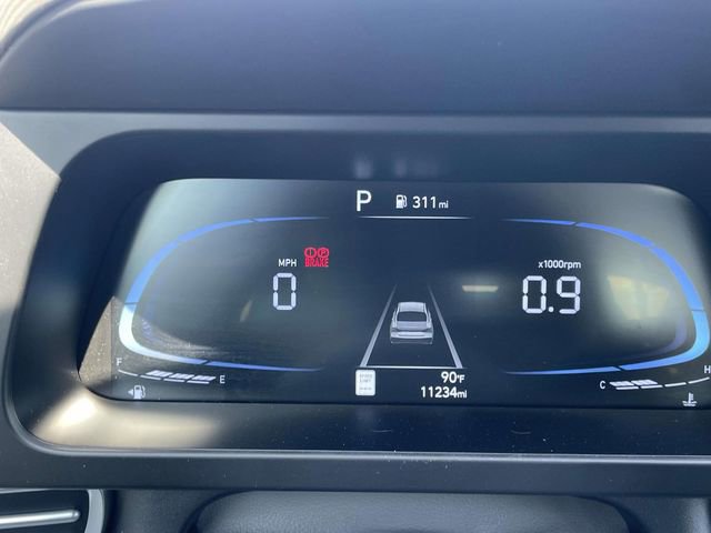 Certified 2025 Hyundai Elantra Sport w/ Cargo Package image 16