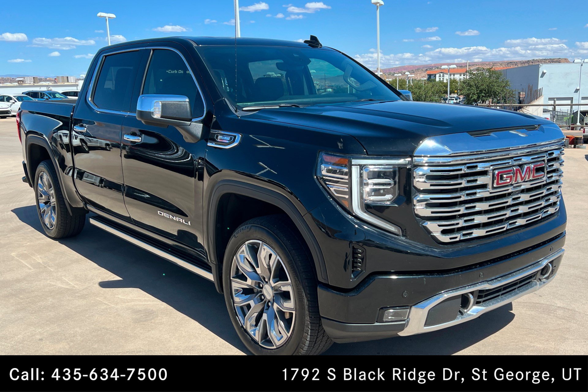 Used 2025 GMC Sierra 1500 Denali w/ Denali Reserve Package AWD/4WD image 7