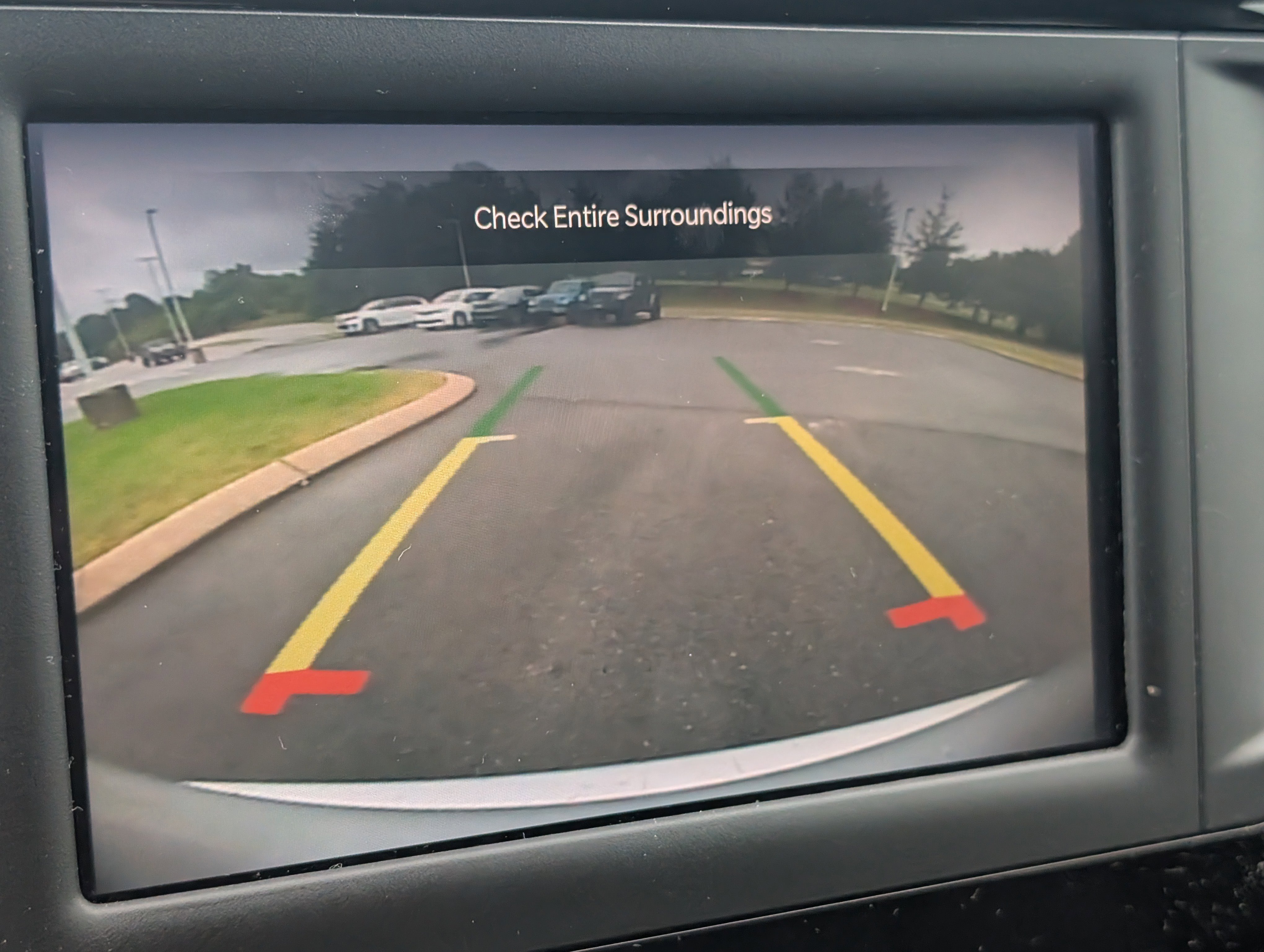 Used 2023 Chrysler Voyager LX FWD image 13