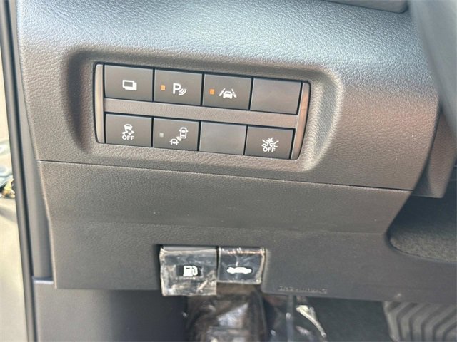 New 2025 Nissan Kicks Play S image 20