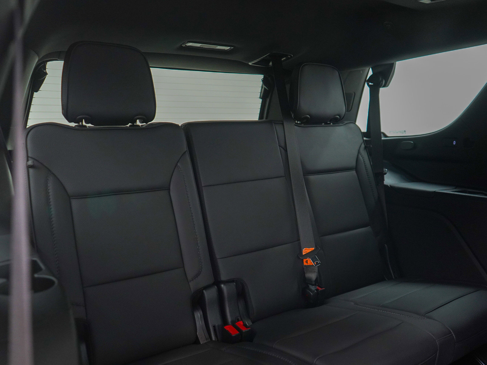 Used 2021 GMC Yukon Denali w/ Denali Premium Package image 11